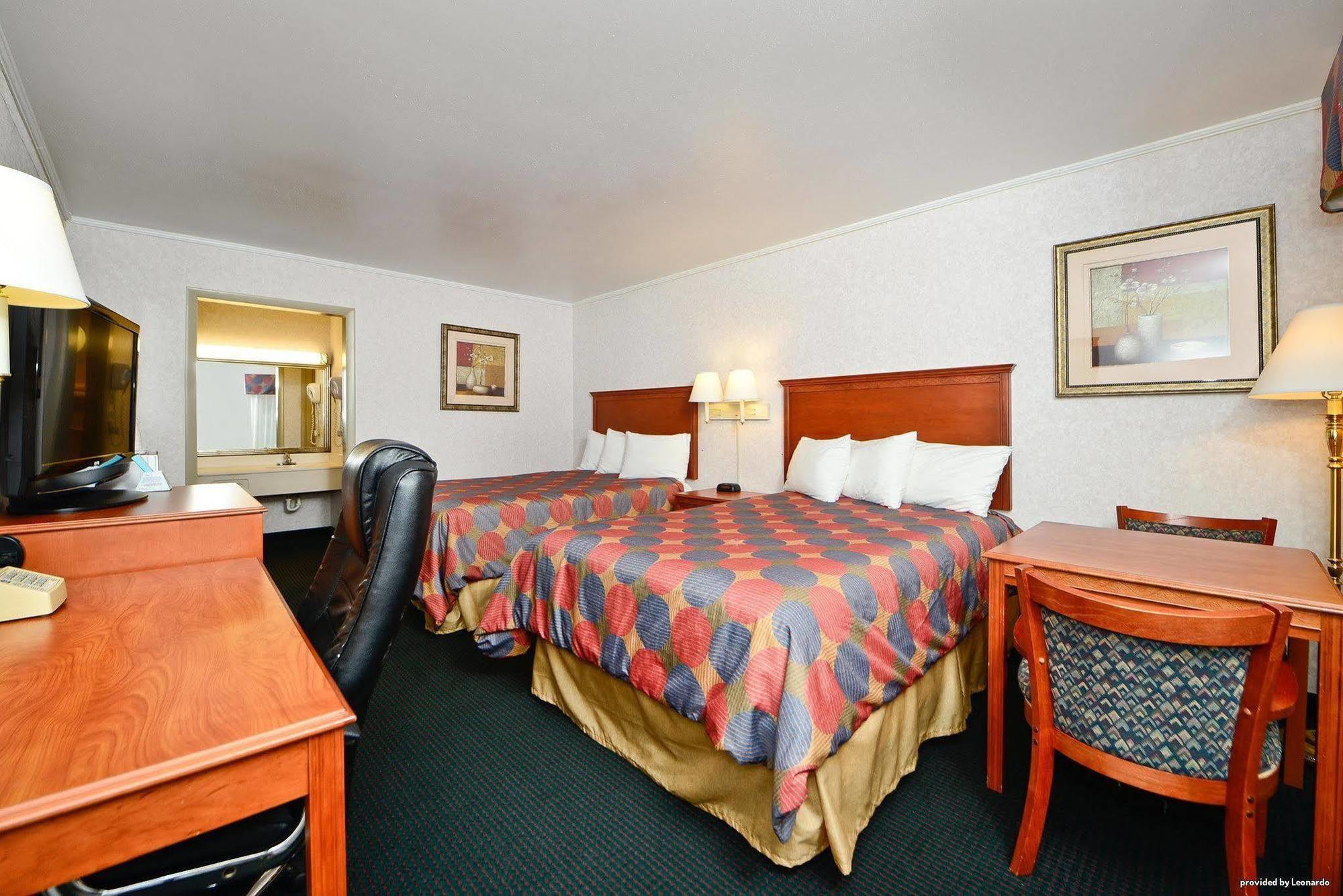 Super 8 By Wyndham Cave Hotel Cave City