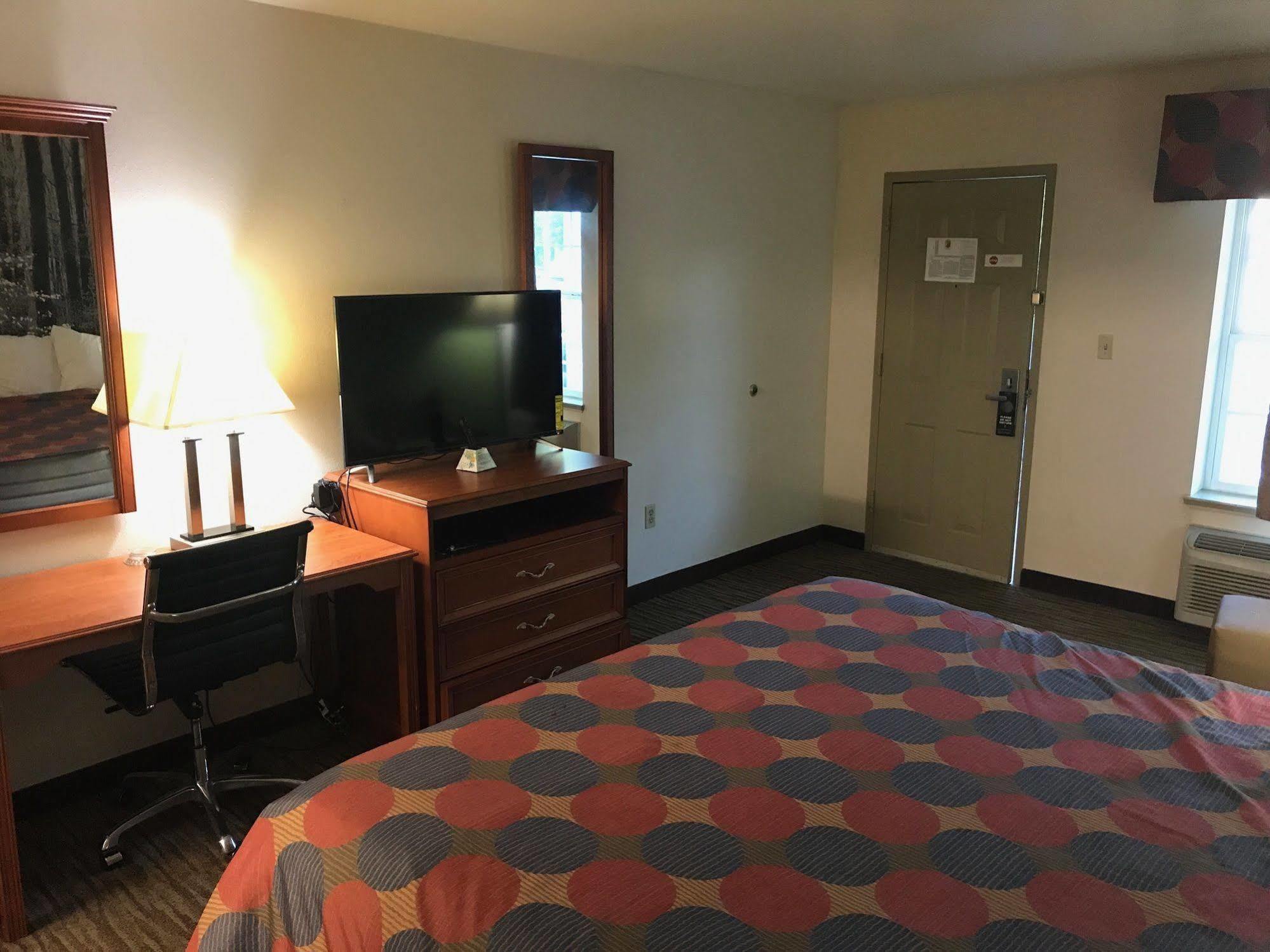 Super 8 By Wyndham Cave 3* Cave City