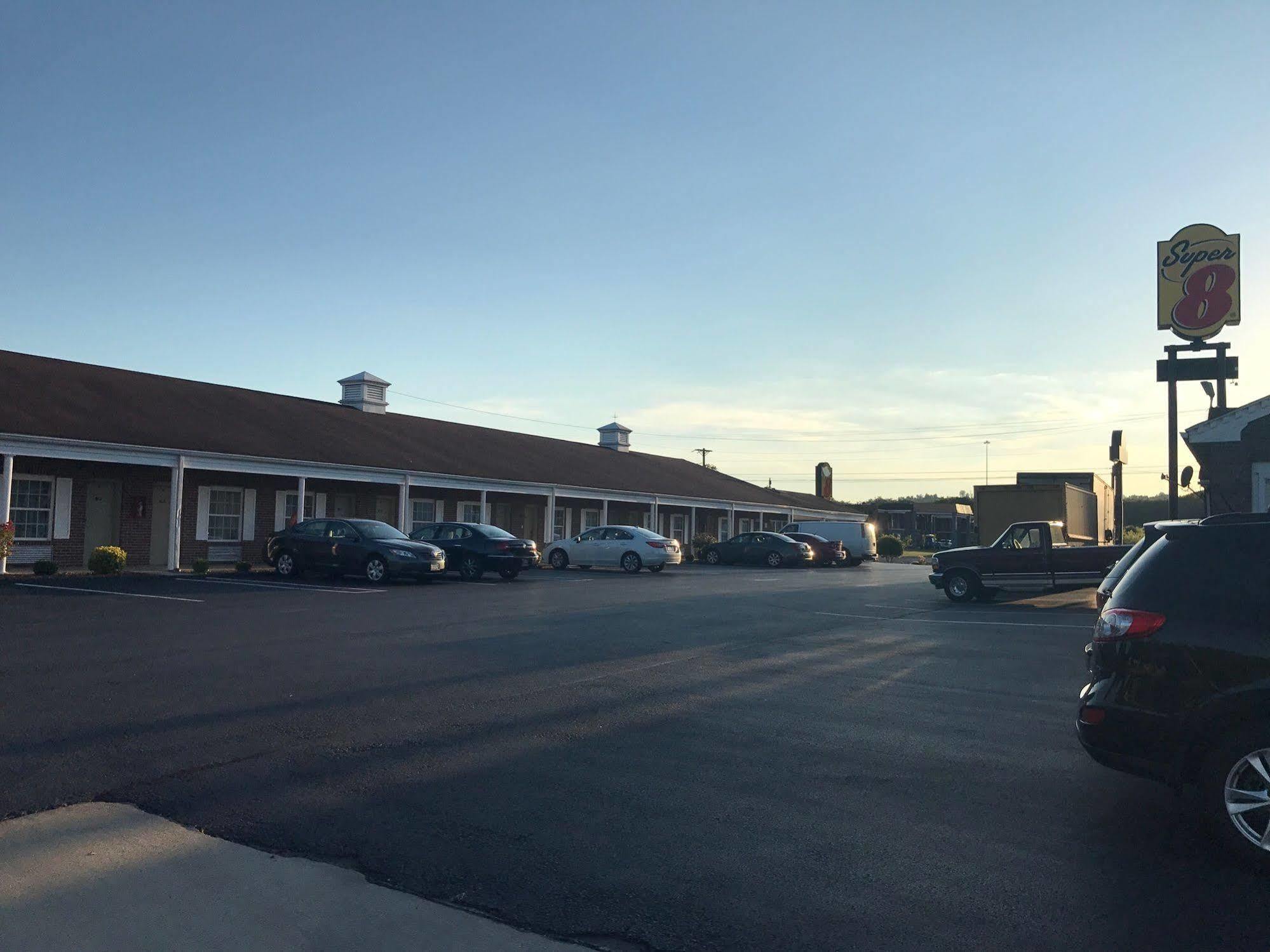 Super 8 By Wyndham Cave 3* Cave City