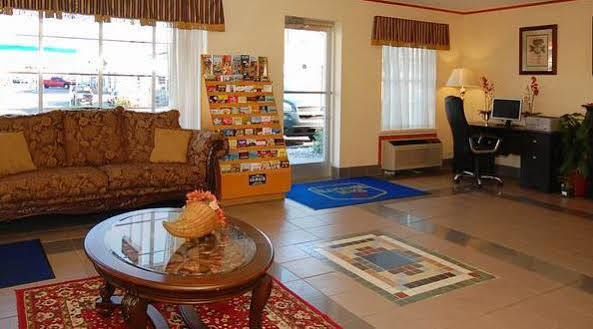 Hotel Super 8 By Wyndham Cave Cave City